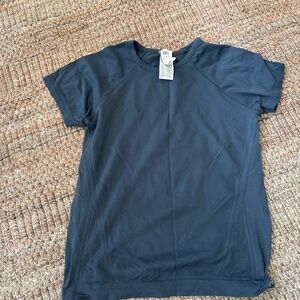 ATHLETA GIRL POWER UP SEAMLESS SPORT LENGTH TEE